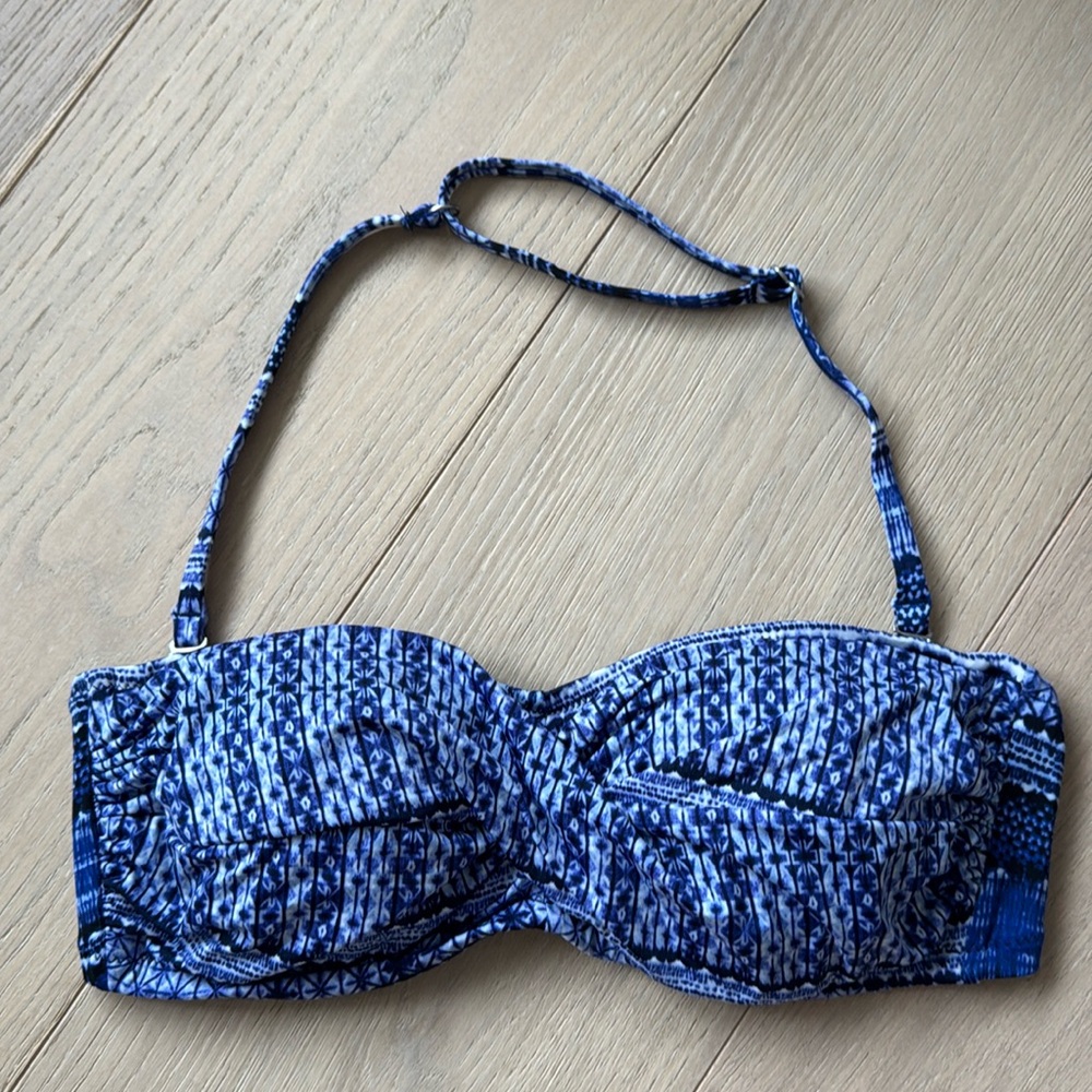 Bikini top